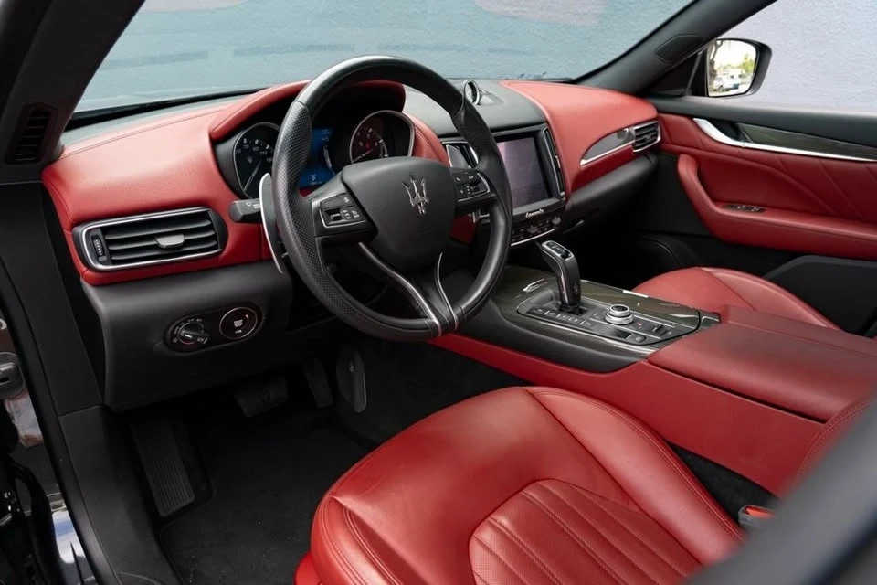 2020 Maserati Levante - Image 9 of 20