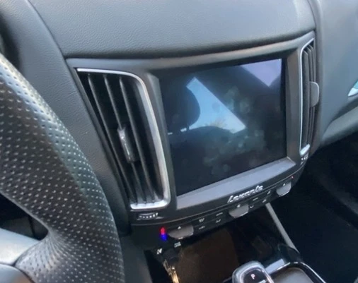 2020 Maserati Levante - Image 5 of 9
