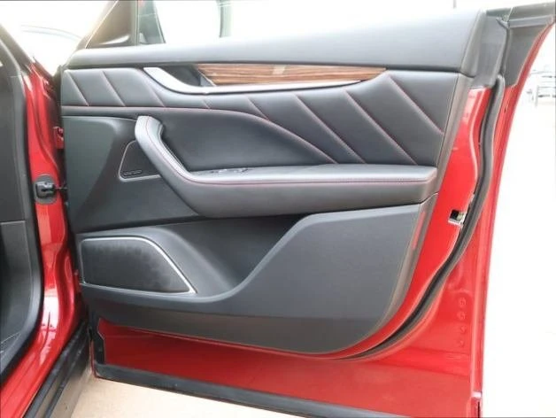 2020 Maserati Levante - Image 10 of 19