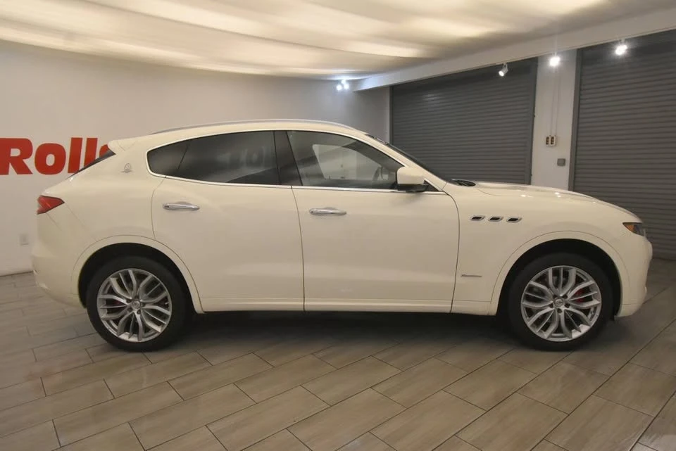 2020 Maserati Levante - Image 6 of 20