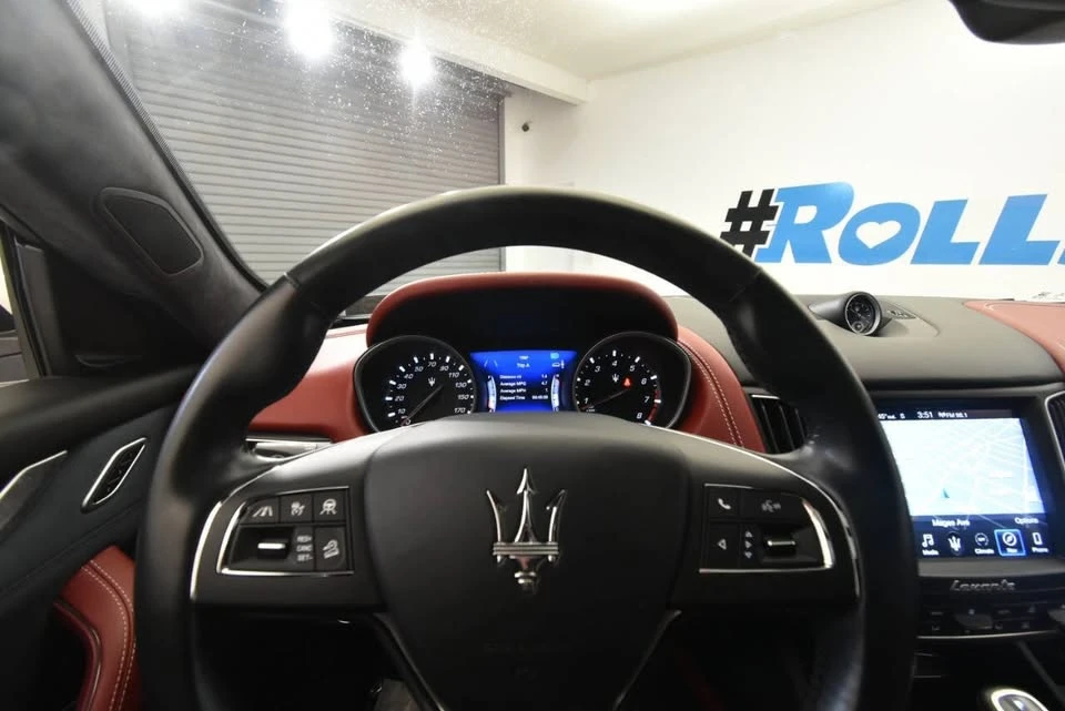 2020 Maserati Levante - Image 18 of 20