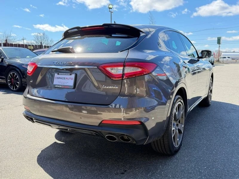 2020 Maserati Levante - Image 5 of 18