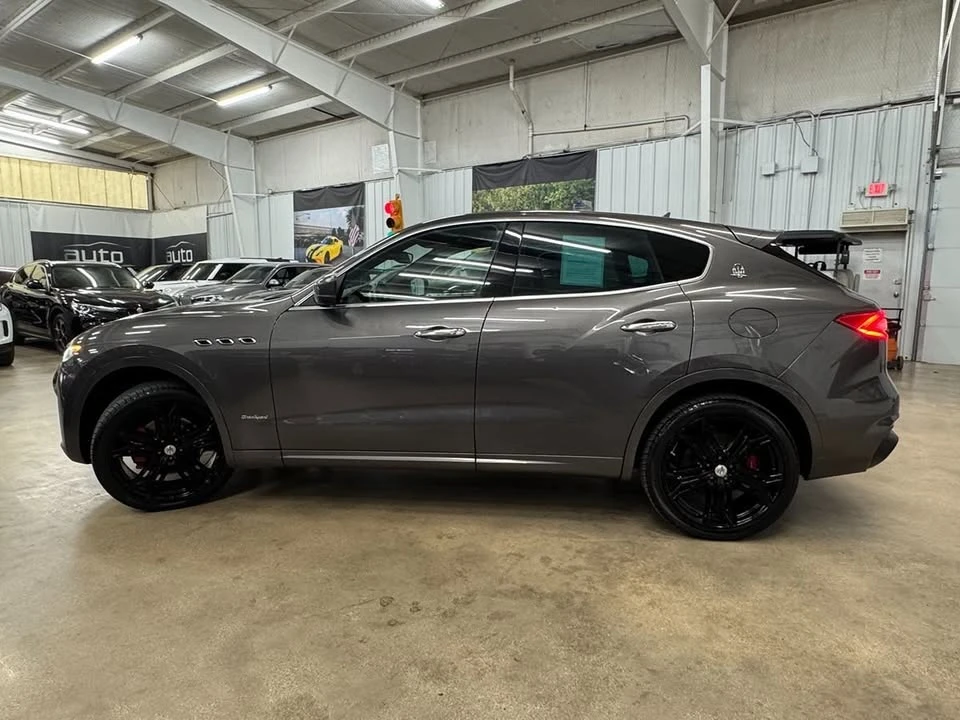 2020 Maserati Levante - Image 4 of 19