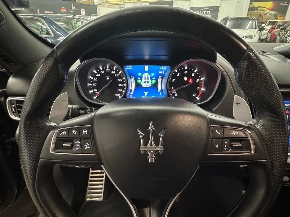2020 Maserati Levante - Image 16 of 19