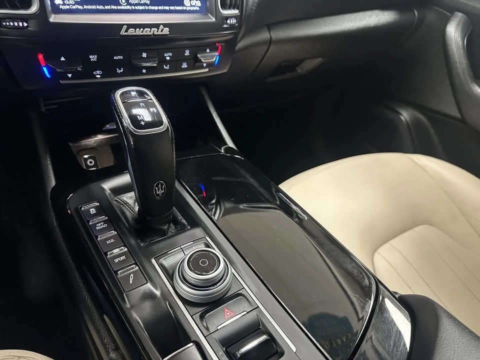 2020 Maserati Levante - Image 13 of 20