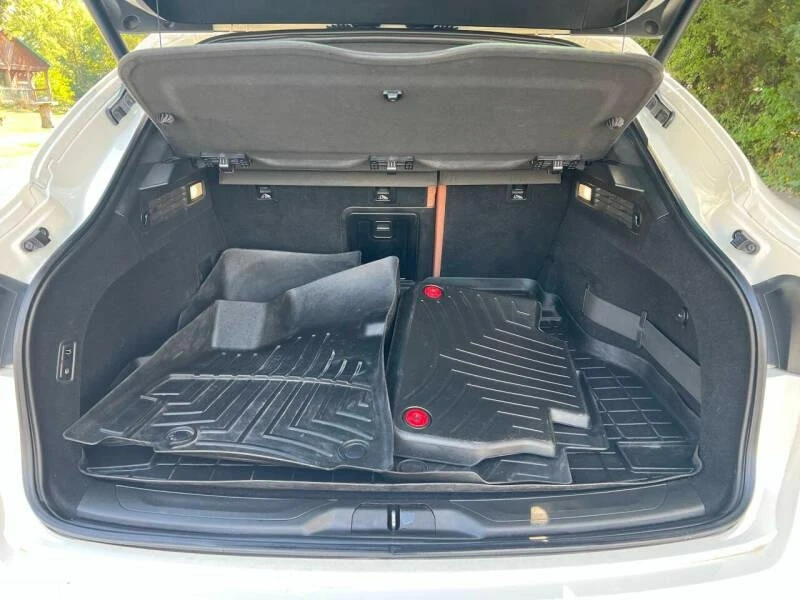 2020 Maserati Levante - Image 8 of 20
