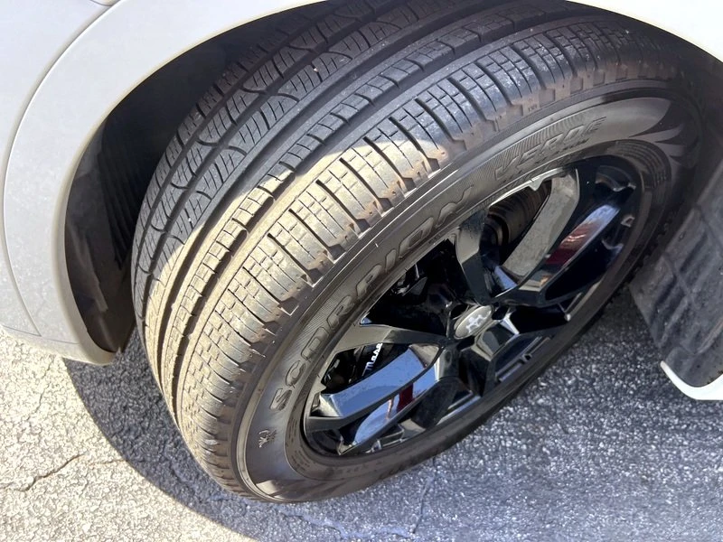 2020 Maserati Levante - Image 18 of 20
