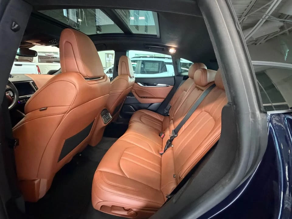 2020 Maserati Levante - Image 8 of 10