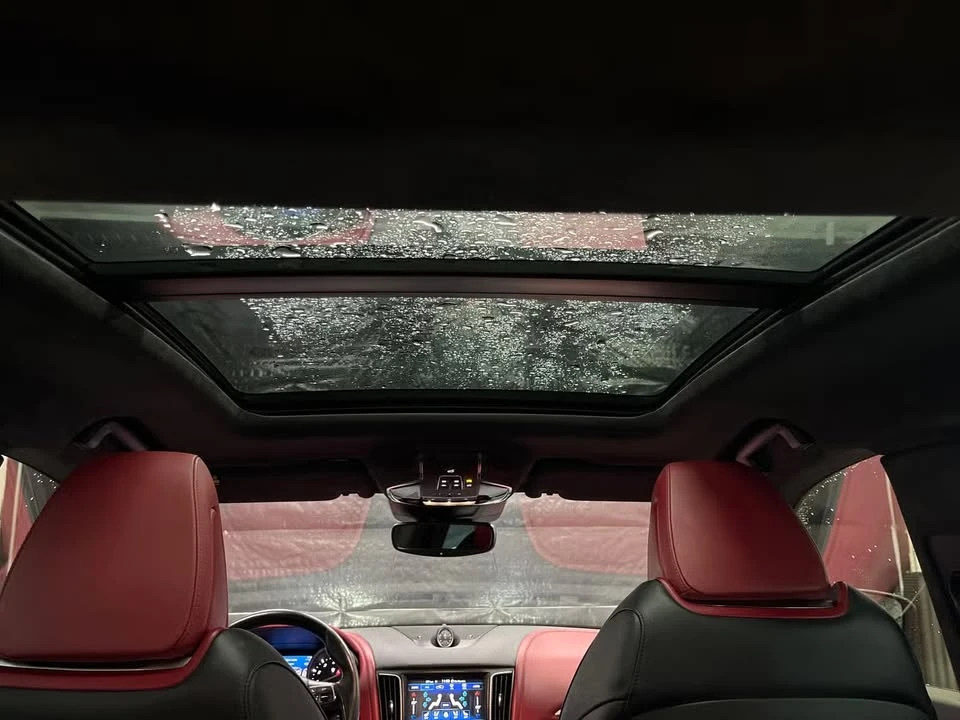 2020 Maserati Levante - Image 19 of 20