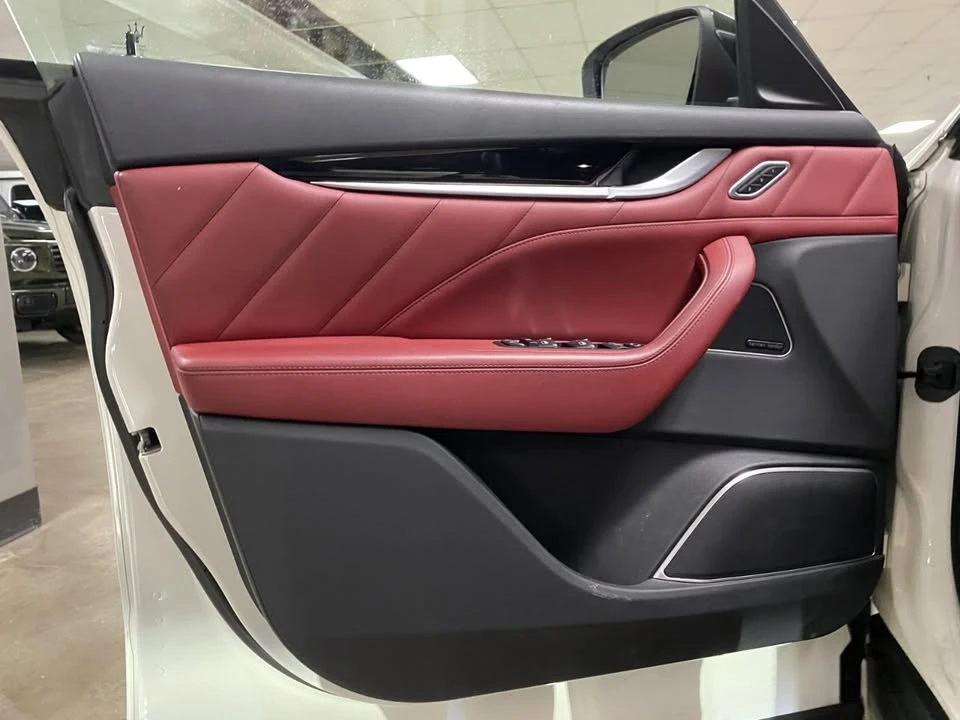 2020 Maserati Levante - Image 7 of 15