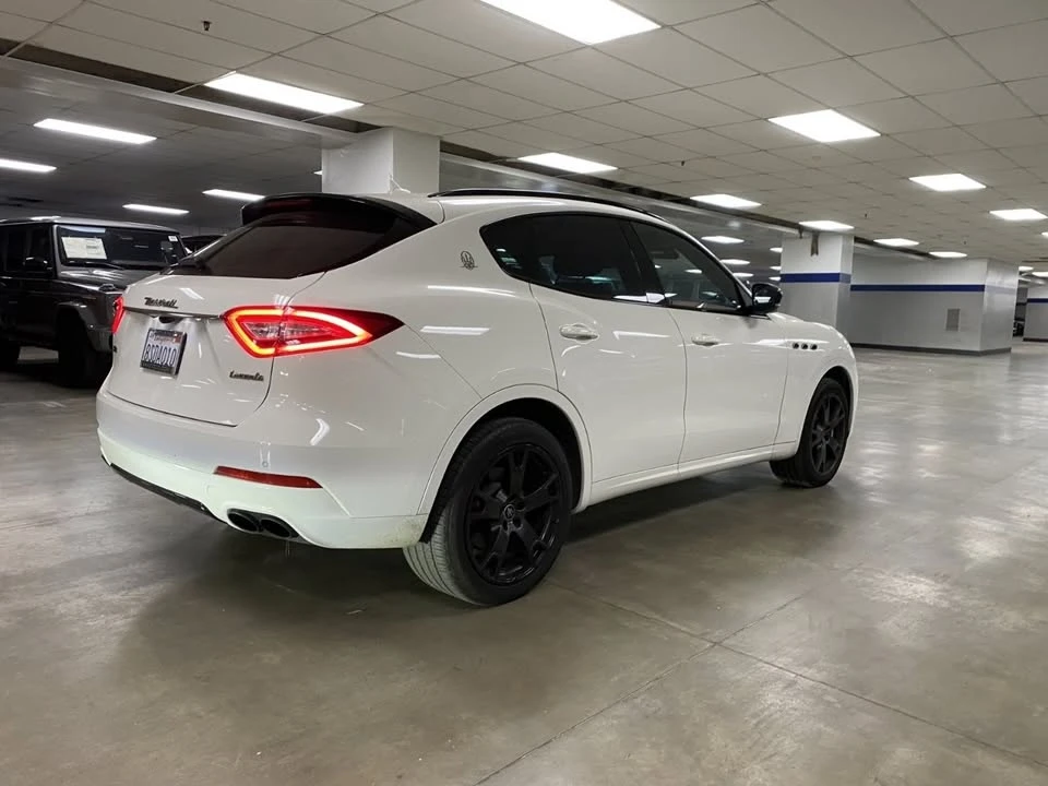 2020 Maserati Levante - Image 3 of 15