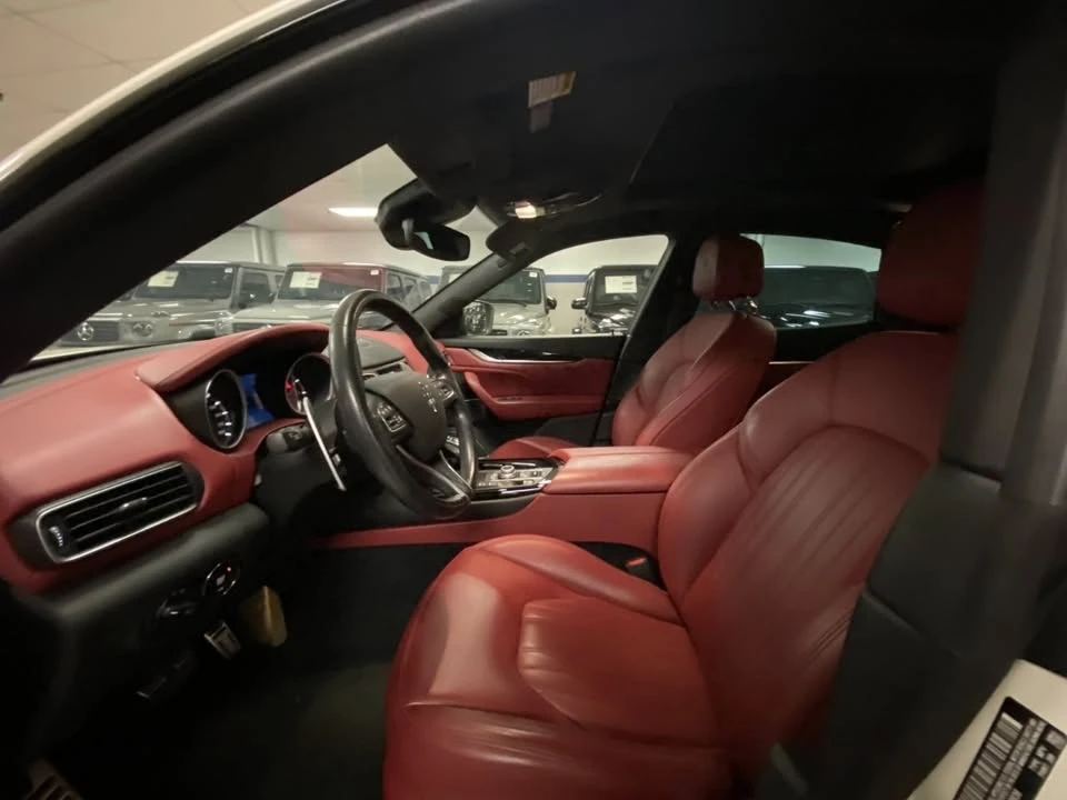 2020 Maserati Levante - Image 9 of 15