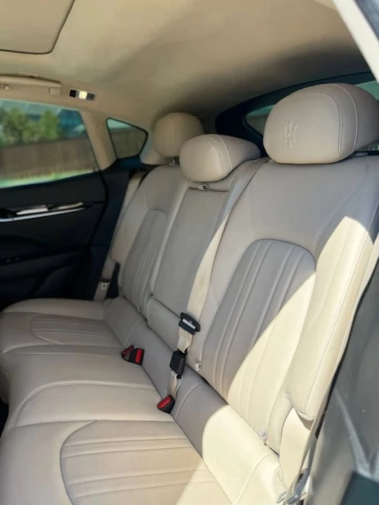 2020 Maserati Levante - Image 7 of 9