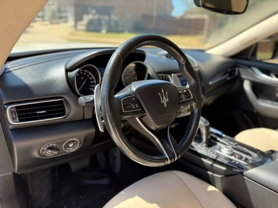 2020 Maserati Levante - Image 8 of 9