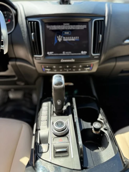 2020 Maserati Levante - Image 10 of 20