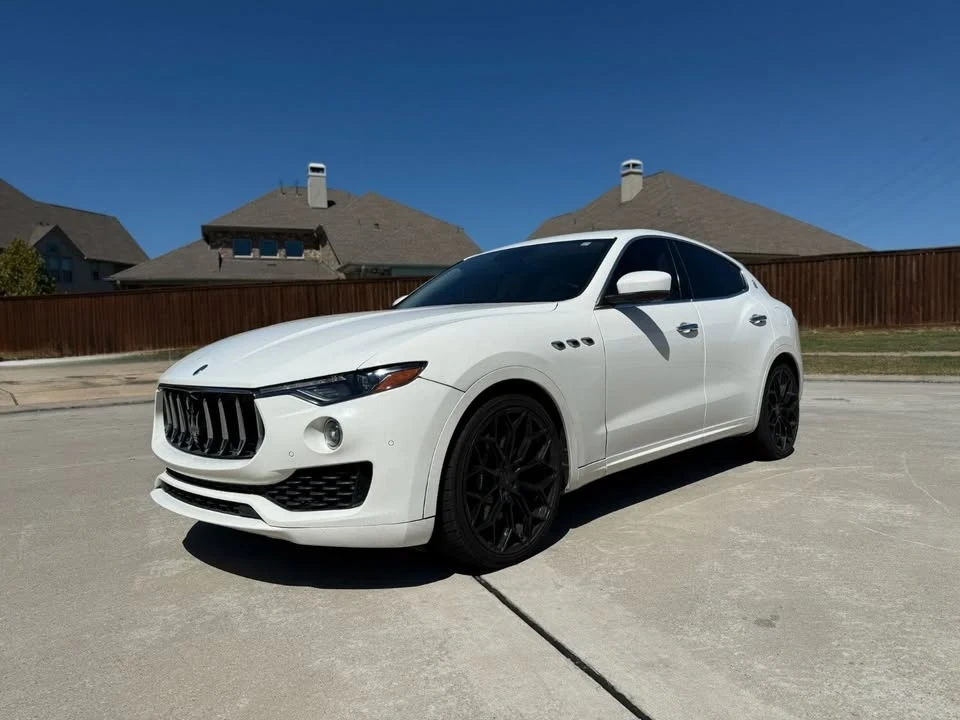 2020 Maserati Levante - Image 9 of 20