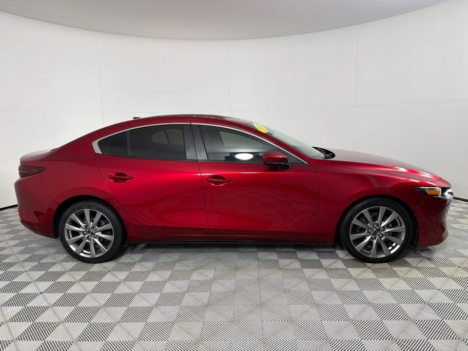 2020 Mazda Mazda 3 4th Gen - Image 4 of 12