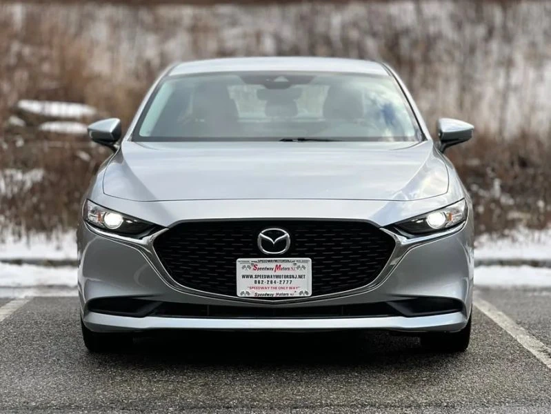 2020 Mazda Mazda 3 4th Gen - Image 3 of 12