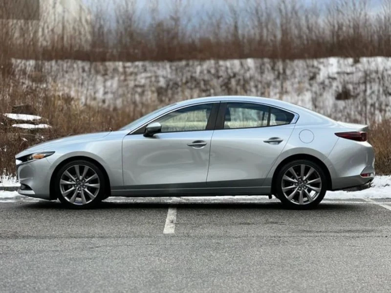 2020 Mazda Mazda 3 4th Gen - Image 5 of 12