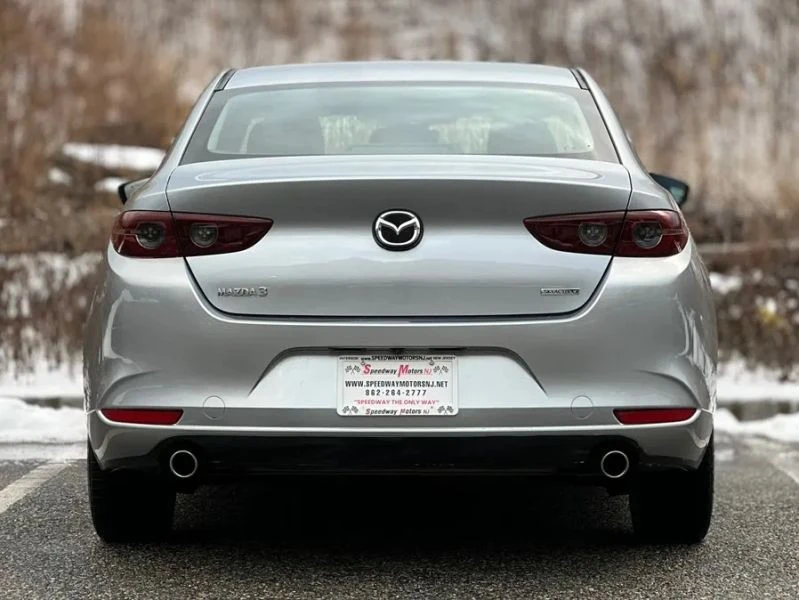 2020 Mazda Mazda 3 4th Gen - Image 7 of 12
