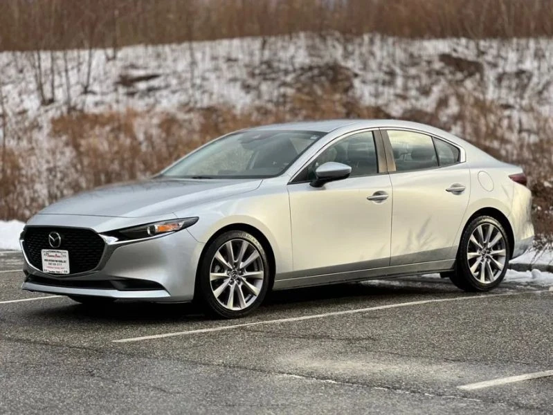 2020 Mazda Mazda 3 4th Gen - Image 4 of 12
