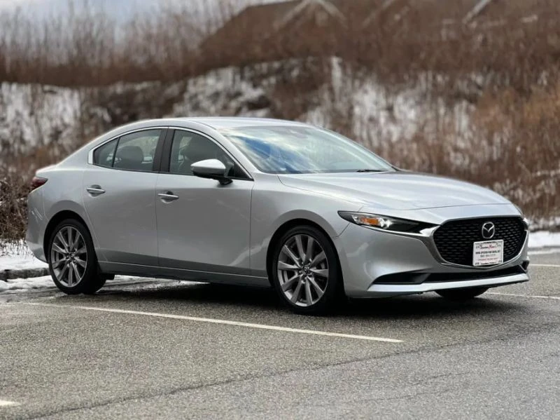 2020 Mazda Mazda 3 4th Gen - Image 2 of 12