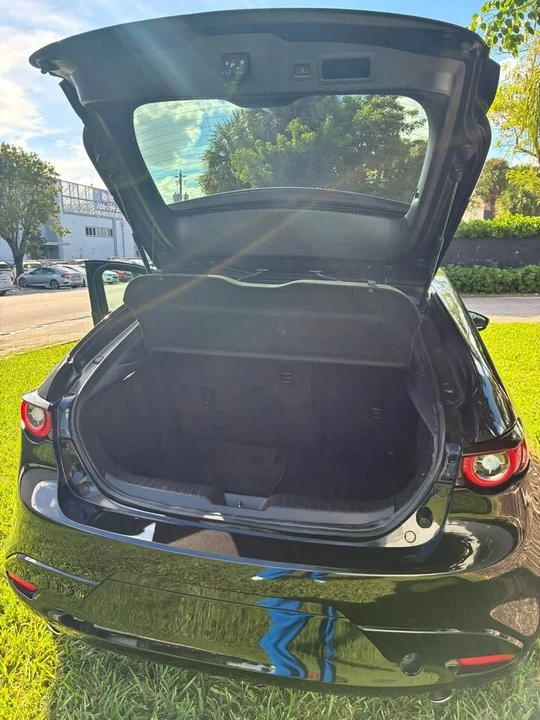2020 Mazda Mazda 3 4th Gen - Image 7 of 10