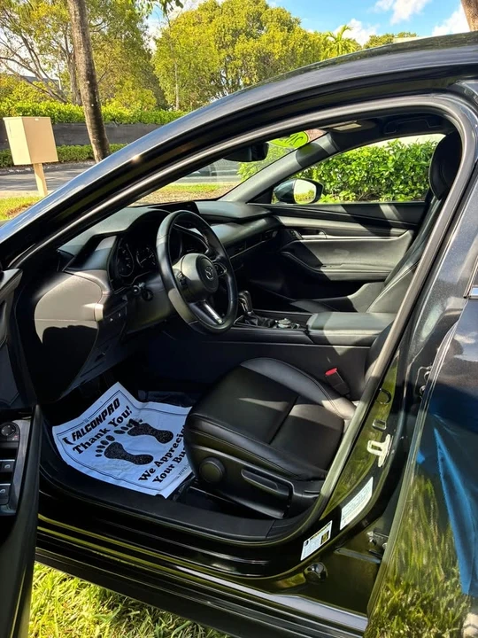 2020 Mazda Mazda 3 4th Gen - Image 5 of 10