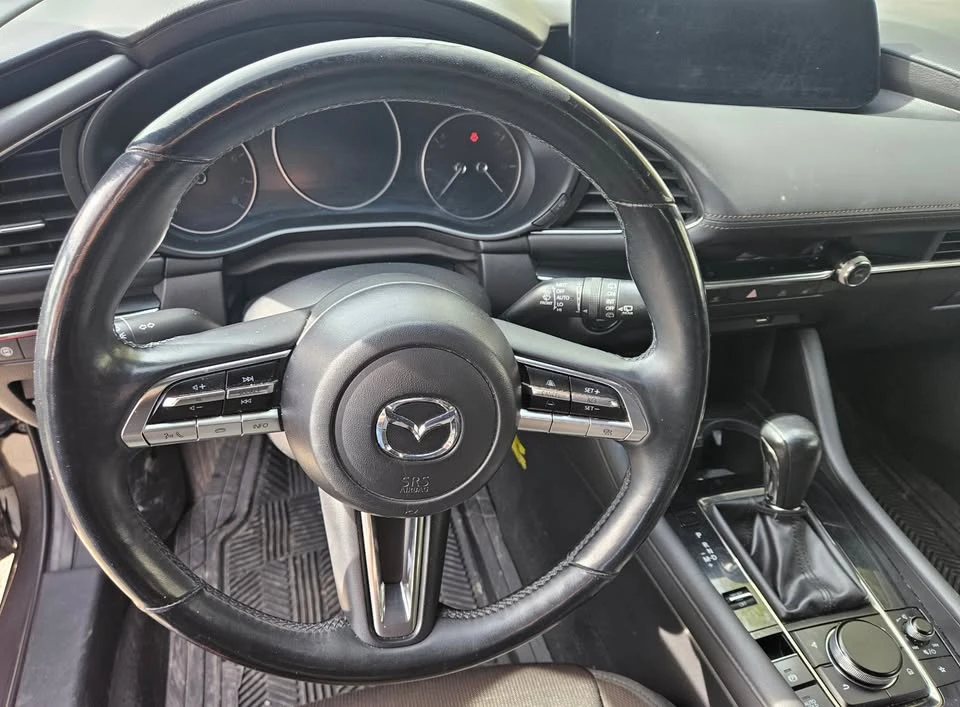 2020 Mazda Mazda 3 4th Gen - Image 9 of 10