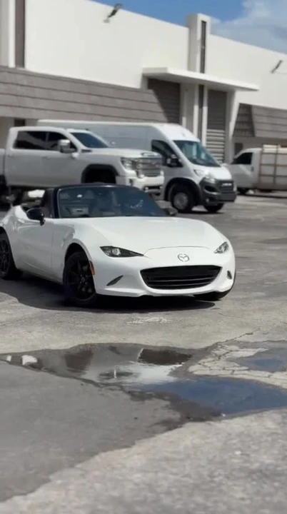 2020 Mazda ND MX-5 Miata - Image 2 of 2