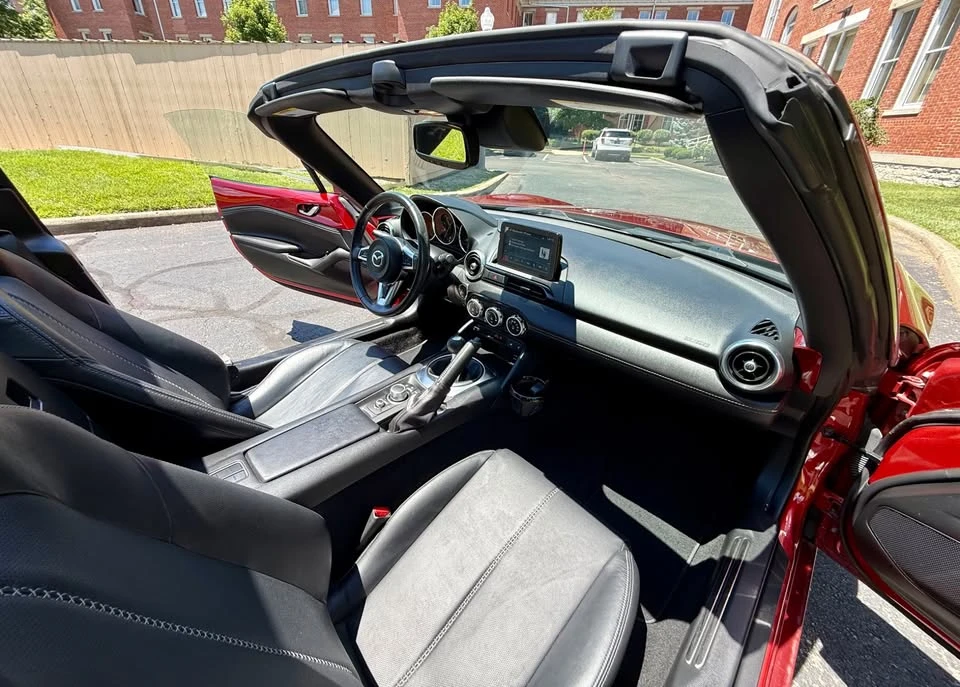 2020 Mazda ND MX-5 Miata - Image 15 of 20