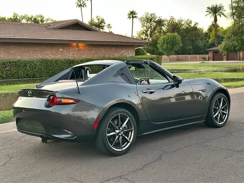 2020 Mazda MX-5 Miata RF Grand Touring Convertible 2D