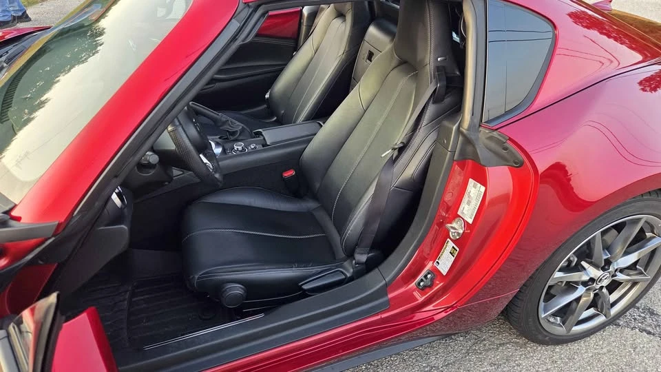 2020 Mazda ND MX-5 Miata - Image 10 of 16