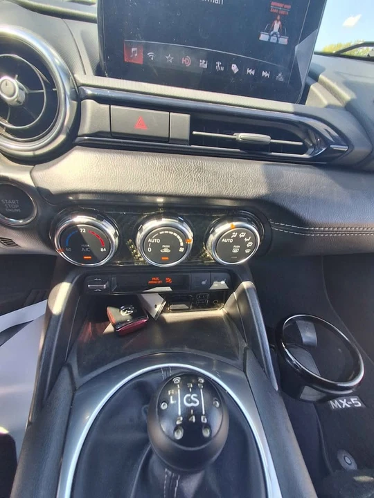 2020 Mazda ND MX-5 Miata - Image 9 of 11