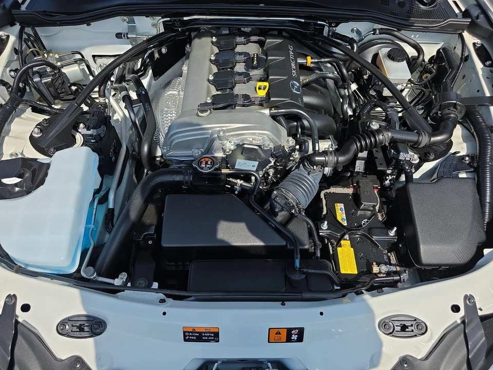 2020 Mazda ND MX-5 Miata - Image 13 of 31
