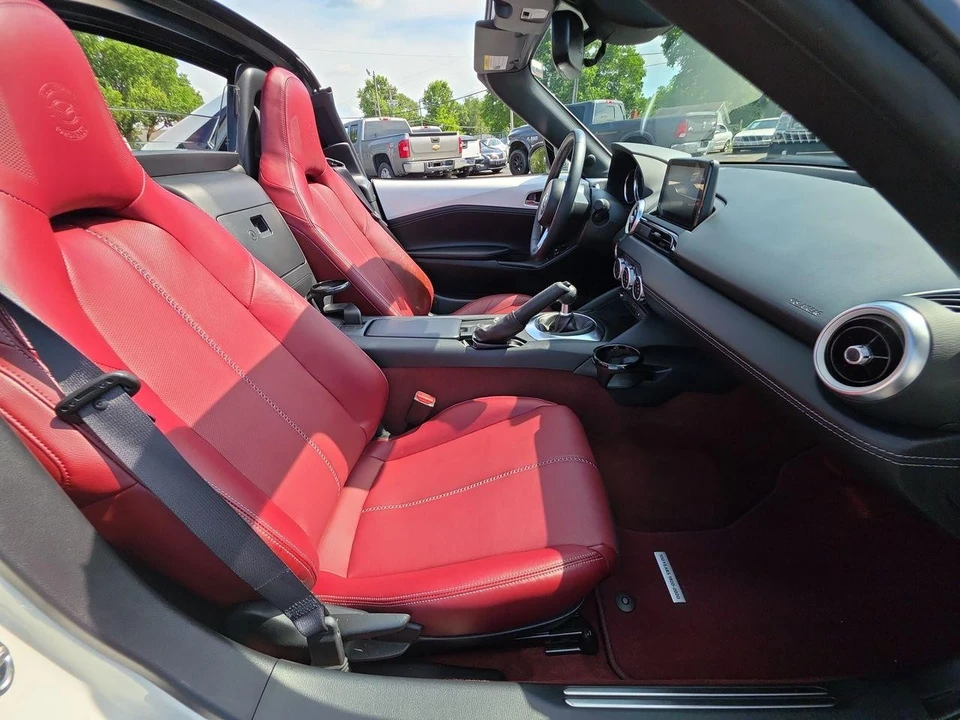 2020 Mazda ND MX-5 Miata - Image 8 of 31