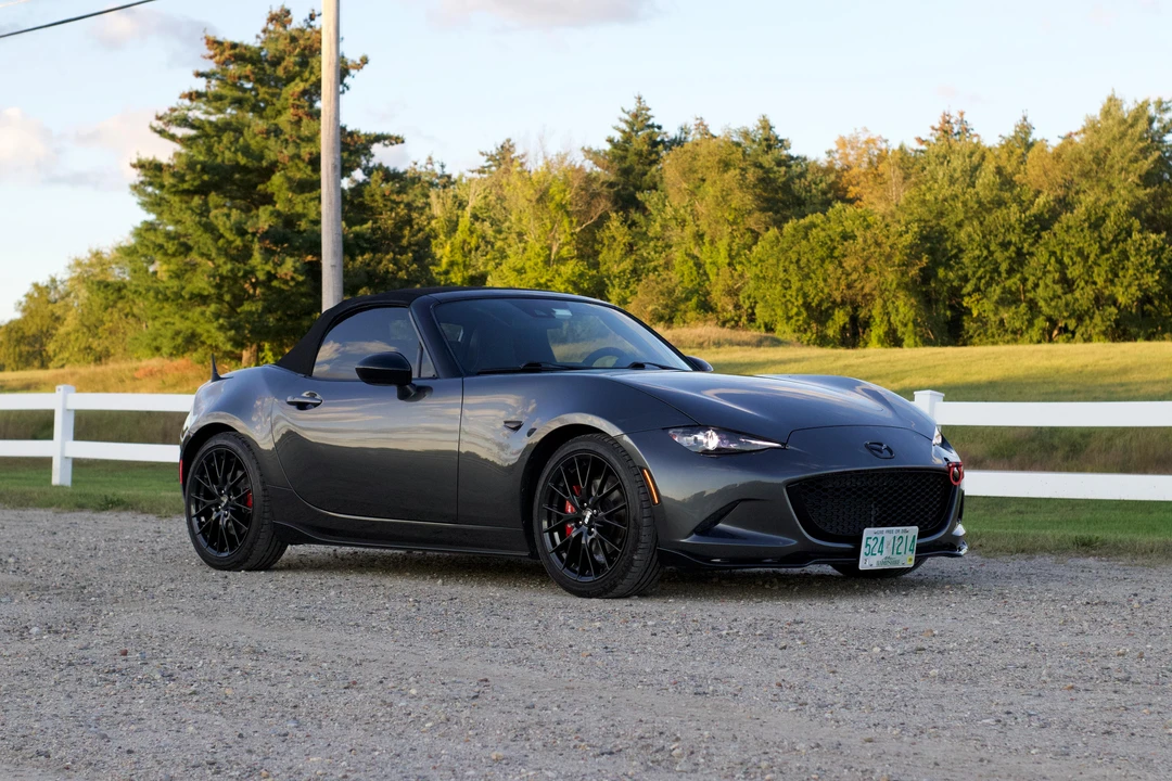 2020 Mazda ND MX-5 Miata - Image 19 of 31