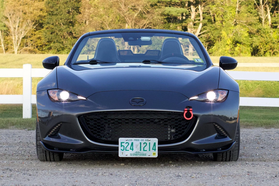 2020 Mazda ND MX-5 Miata - Image 2 of 31