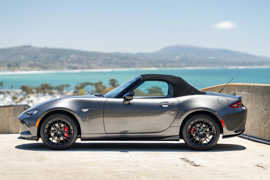 2020 Mazda ND MX-5 Miata - Image 12 of 31