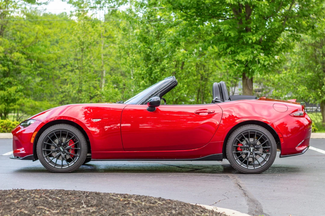 2020 Mazda ND MX-5 Miata - Image 8 of 31