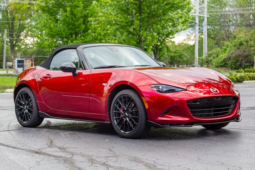2020 Mazda ND MX-5 Miata - Image 18 of 31