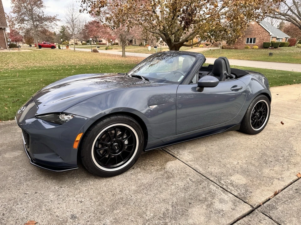 2020 Mazda ND MX-5 Miata - Image 13 of 24