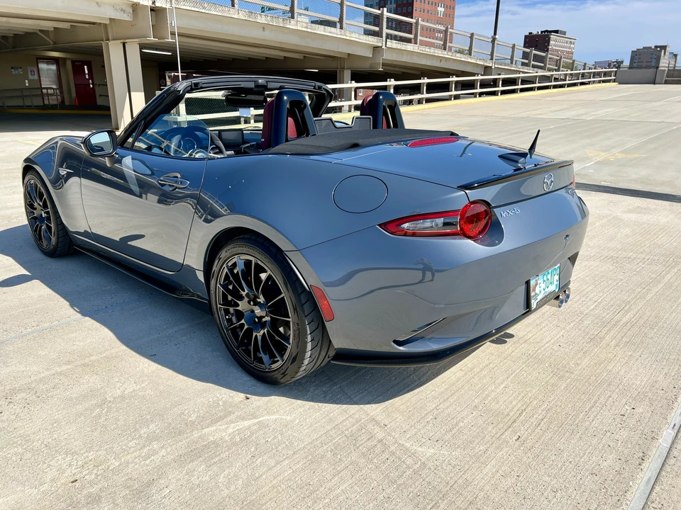 2020 Mazda ND MX-5 Miata - Image 19 of 31