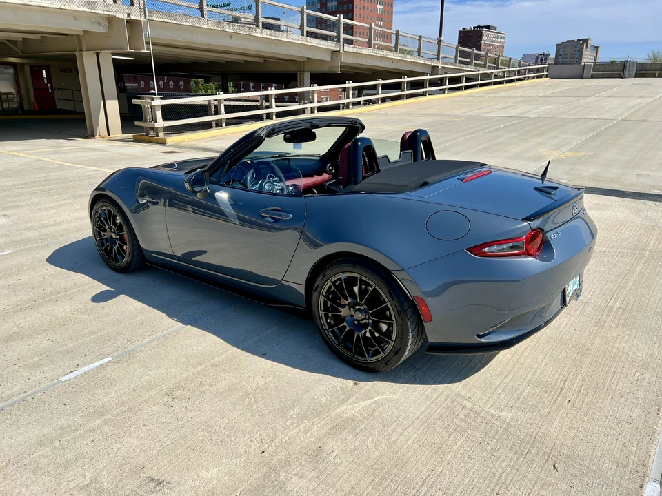 2020 Mazda ND MX-5 Miata - Image 17 of 31
