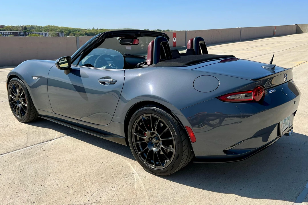 2020 Mazda ND MX-5 Miata - Image 4 of 31