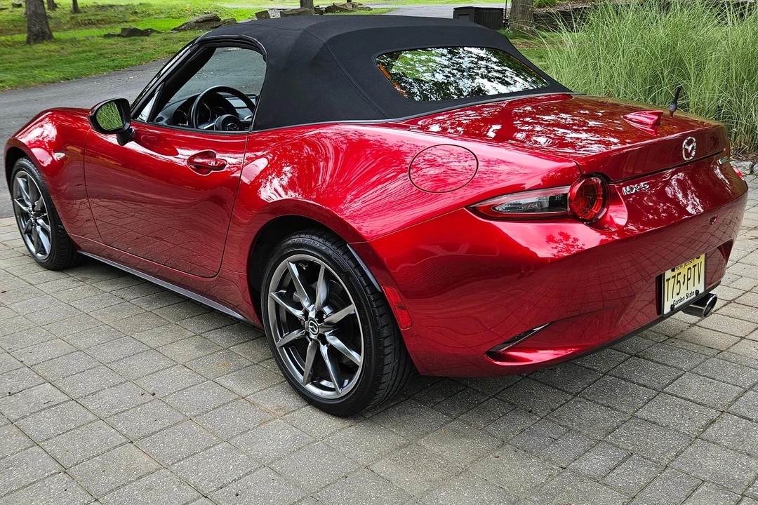 2020 Mazda ND MX-5 Miata - Image 15 of 31