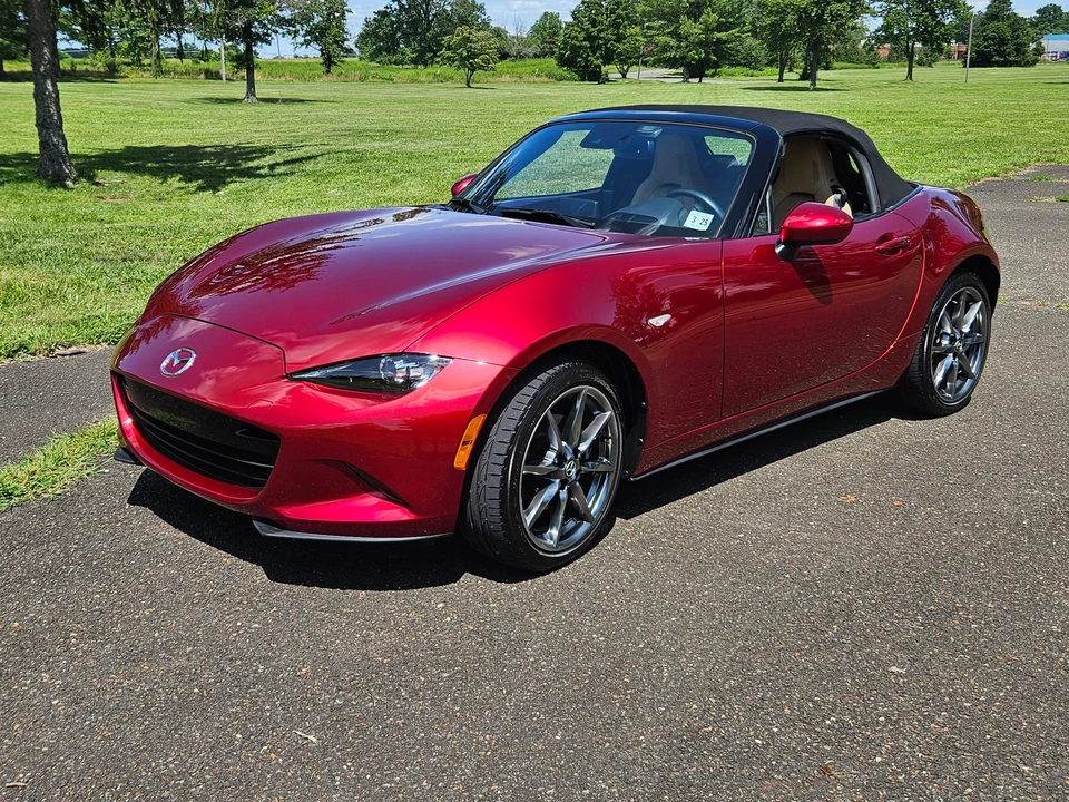 2020 Mazda ND MX-5 Miata - Image 12 of 31