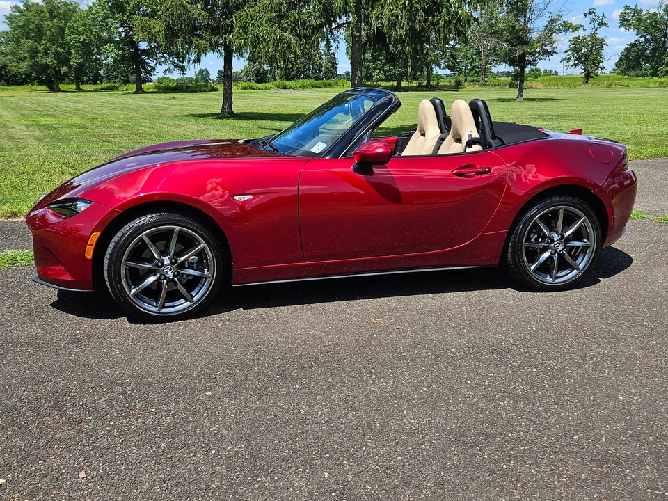 2020 Mazda ND MX-5 Miata - Image 25 of 31