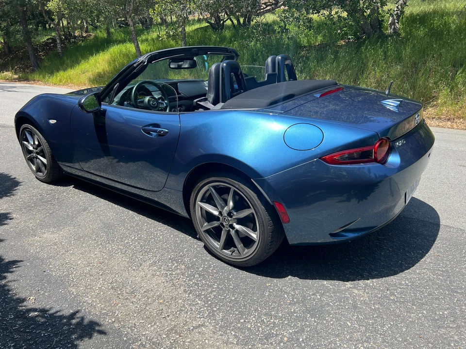 2020 Mazda ND MX-5 Miata - Image 9 of 31