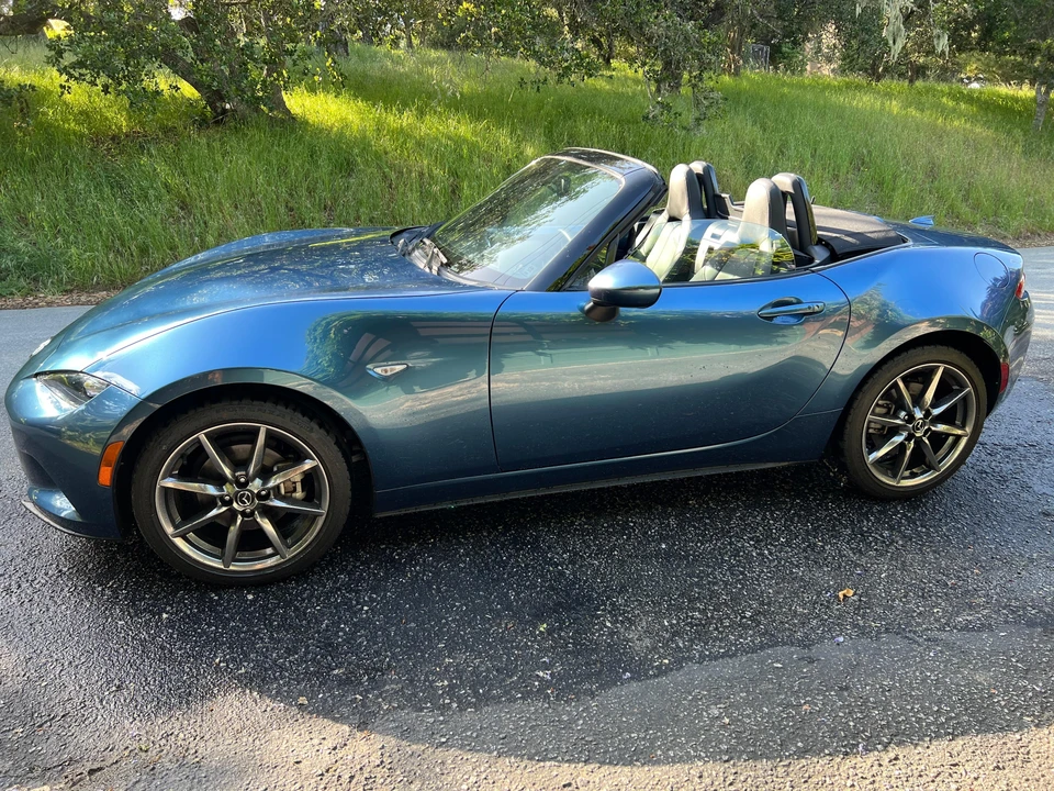 2020 Mazda ND MX-5 Miata - Image 7 of 31